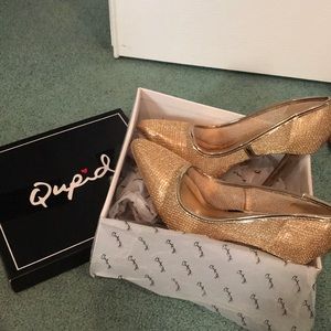 Rose Gold Qupid Heels NWT